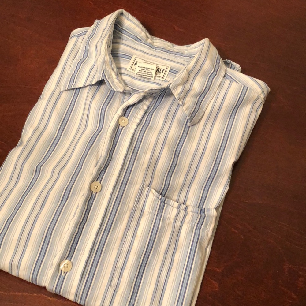 Aeropostale Mens Small Button Up Long Sleeve Shirt